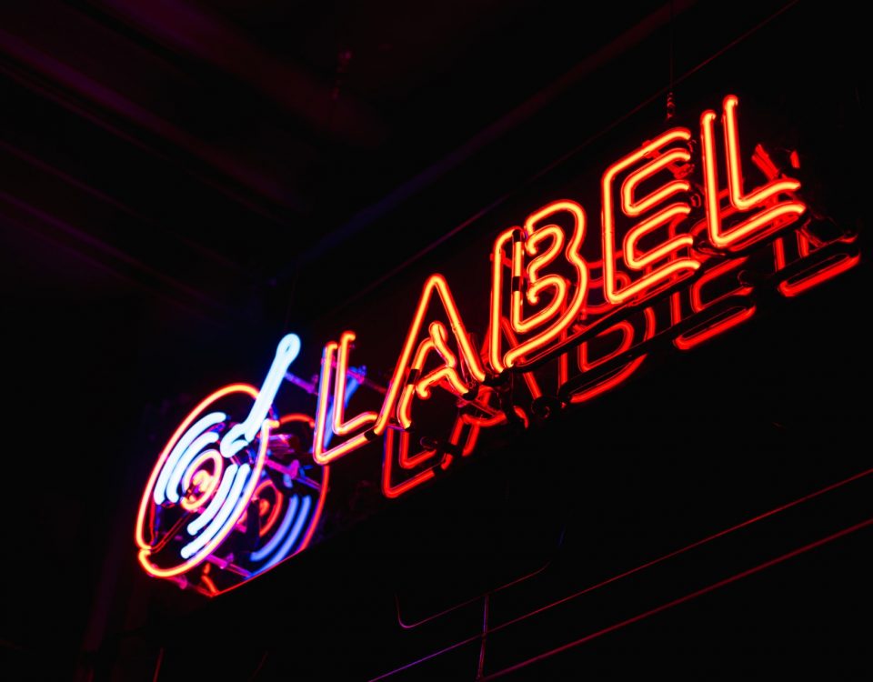 créer label musique